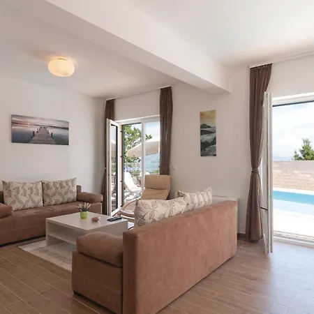 Holiday Home Postira With Sea View X Vikendica *